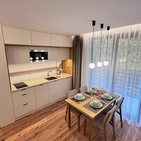 Апартаменты Stroma Zacisze Lesne B2 Щирк